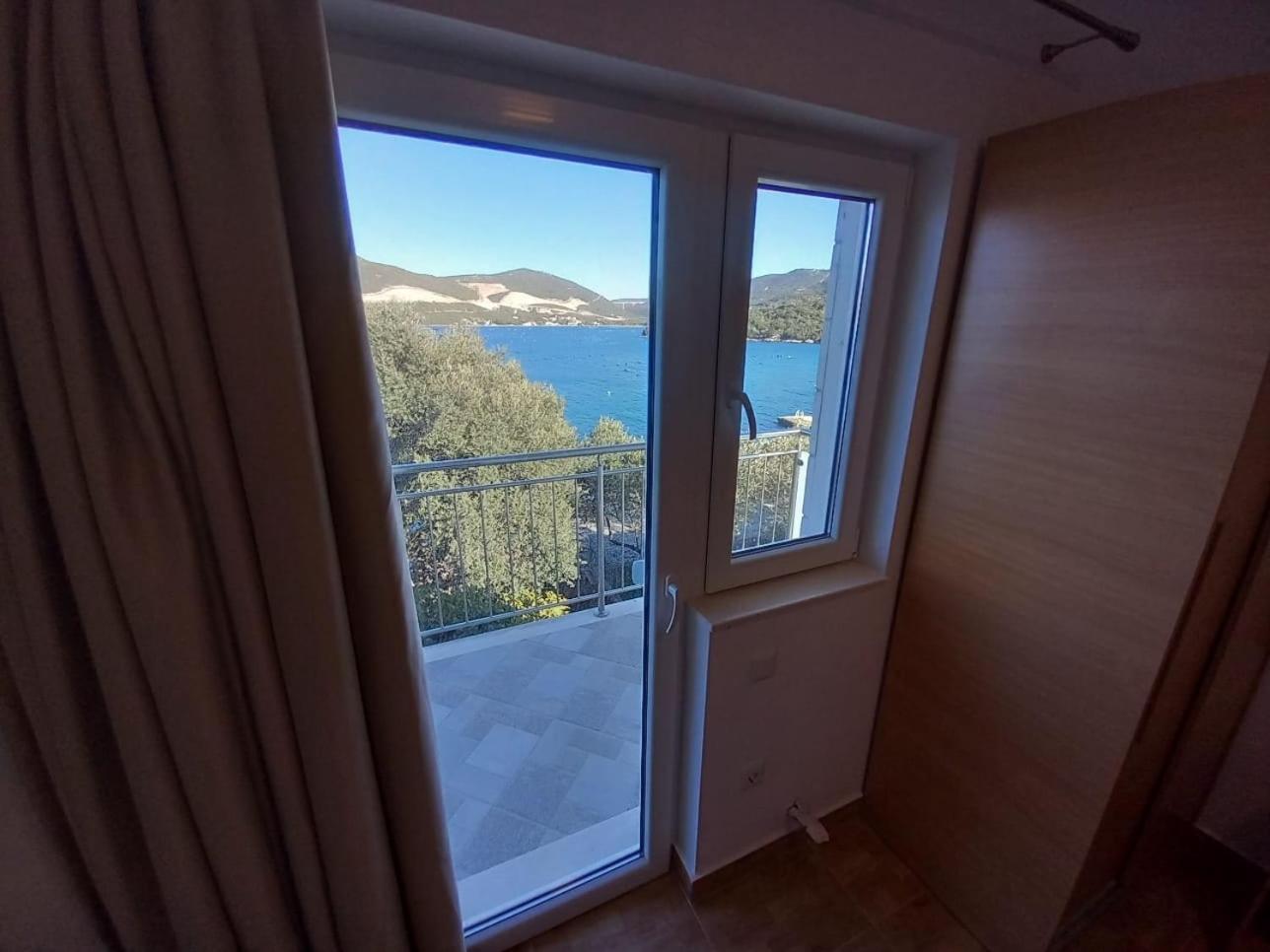 Apartments By The Sea Kabli, Peljesac - 10225 Brijesta Eksteriør billede